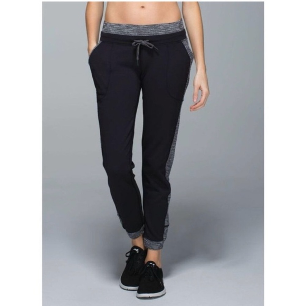 Lululemon Base Runner Jogger Pant